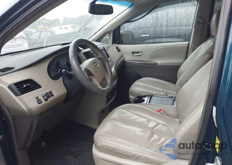 2011 Toyota Sienna Xle V6 из США, поврежденный, VIN 5TDYK3DCXBS036765